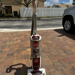 Vacuum (Shark Rotator)