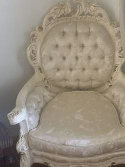 Rustic Vintage Gold/ Beige Furniture