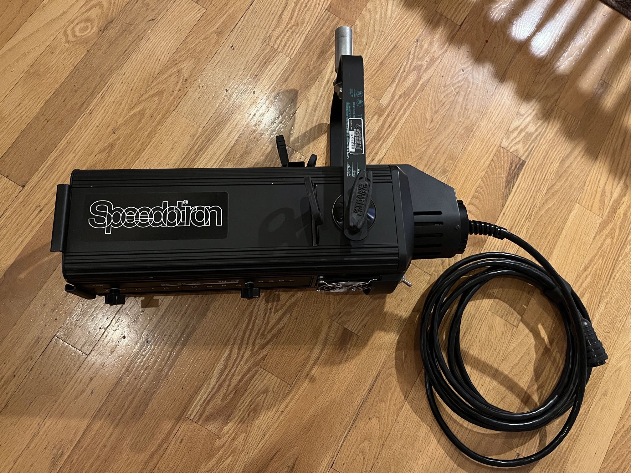 Speedotron Black Line Variable Focus Zoom Spot Studio Strobe - Very Good!!!