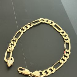 18K Gold Bracelet
