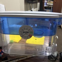 PUR Water Filter Refrigerate Container 