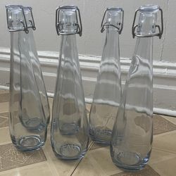 VIVREAU Glass Water Bottles – Set of 6