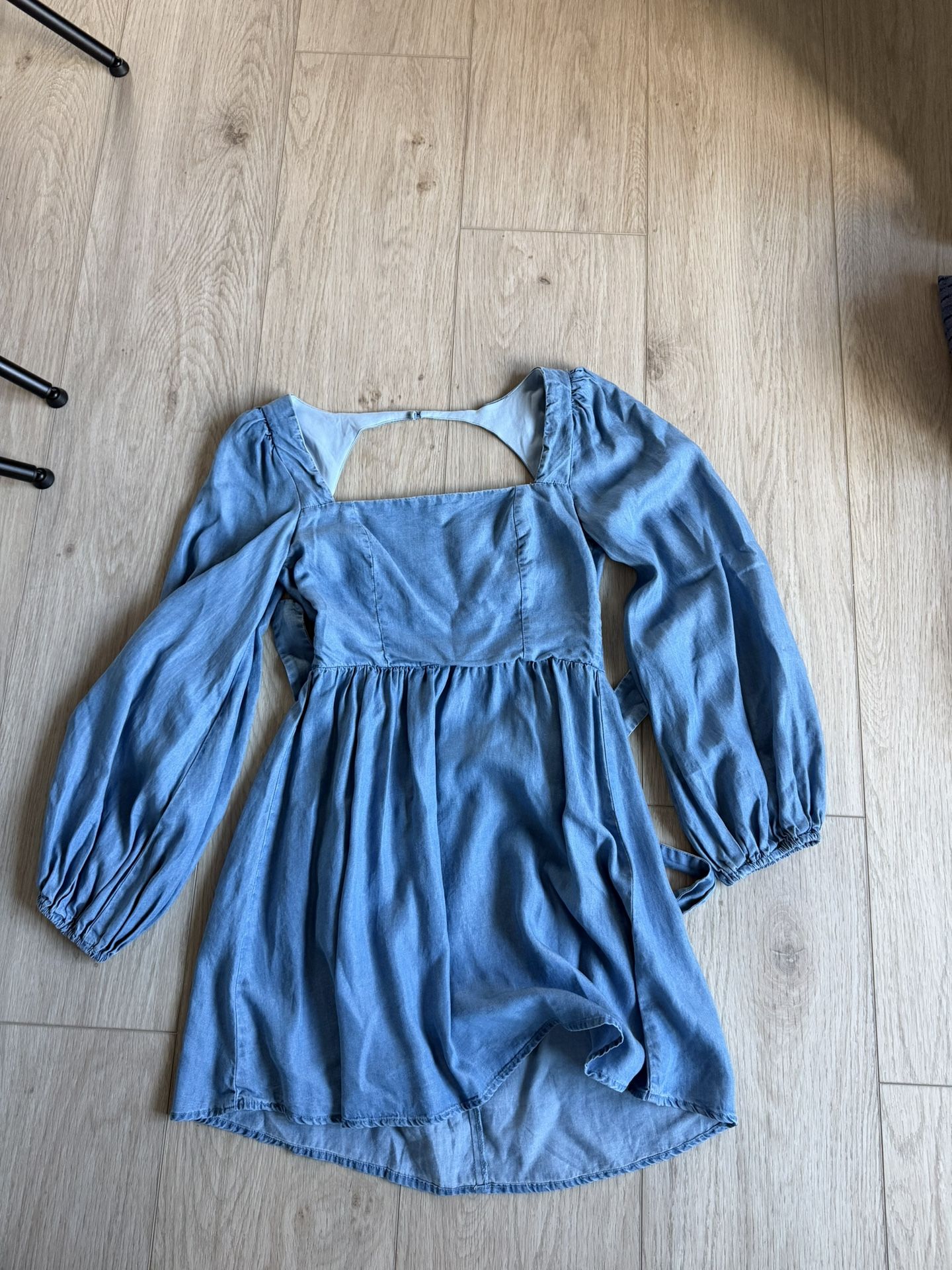 Harper Heritage Long Sleeve Open Back Women’s Size XS Denim Dress