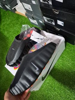 Nike Mind 001