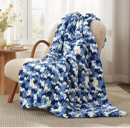 Amélie Home Chunky Knit Throw Blanket for Couch, Soft Chenille Handmade Crochet Throw Rope Knot Blanket for Sofa, 50"x60", Space-Dyed Blue