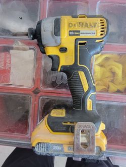 Dewalt impact DCF787
