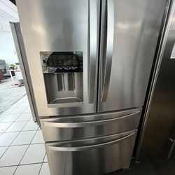Whirlpool 4 Door Refrigerator 2024