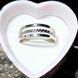 .925 Mexican Silver Ring Size 8 1/2 