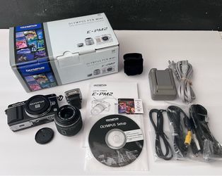 Olympus Pen Mini E-PM2 lens kit in box