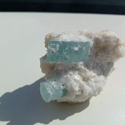 Beautiful large Aquamarine Gemstone specimen Natural 