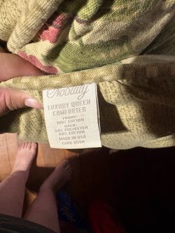 Nobility Luxury Queen Comforter Floral