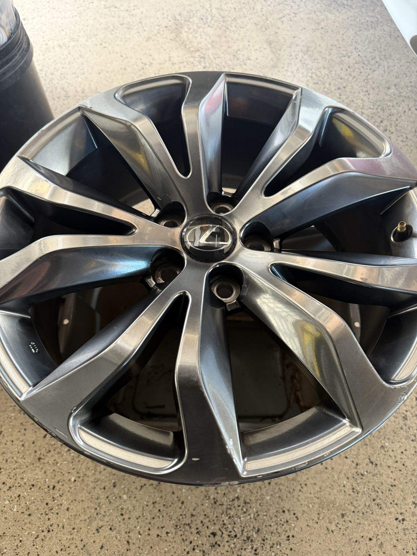 18” Lexus Stock Wheels