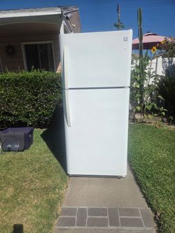 Kenmore Refrigerator