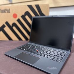 Lenovo Thinkpad X13s 