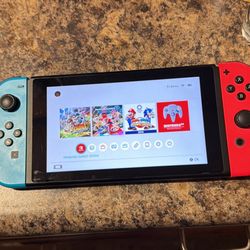 Nintendo Switch 
