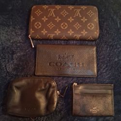 Coach/LV Wallet Bundle