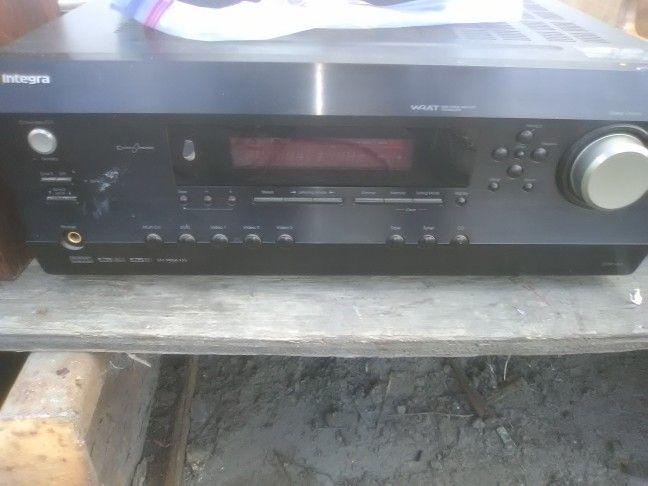 Integra DTR 4.6 Audiophile Reciever