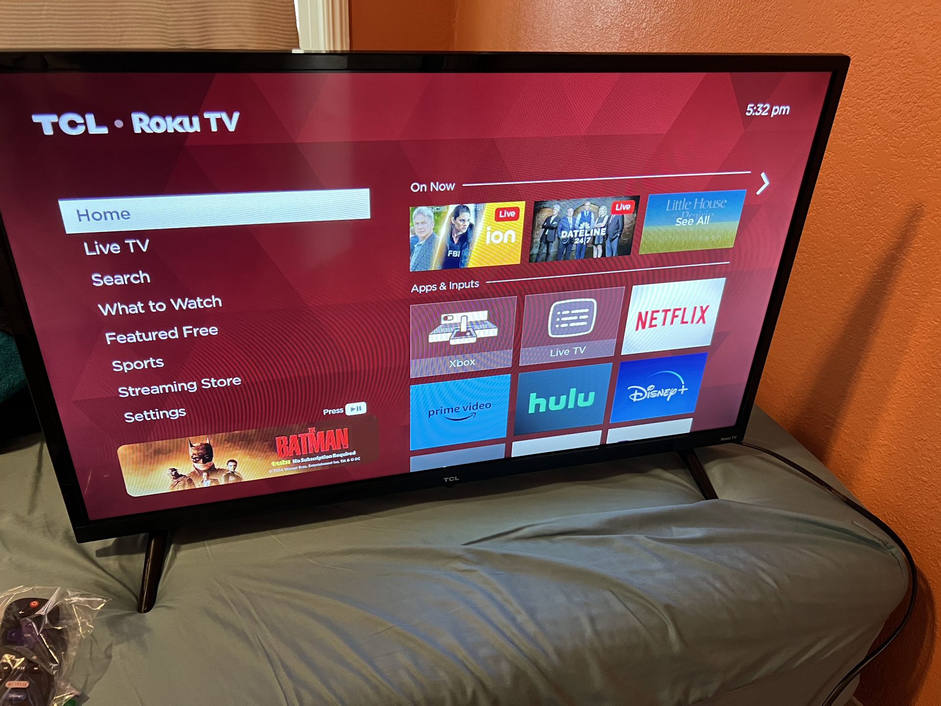 32’ TCL Roku 4K Smart TV