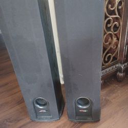 Polk Audio R30 Floor Speakers , C1 Center Speaker and KENWOOD KR-A5040  Receiver with Remote. 