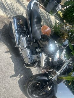 2014 Suzuki GS 250 19500 perfect around the town or beginner not good on the highway too small