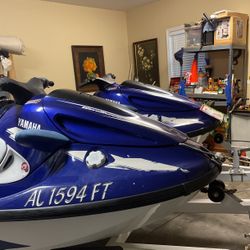 Jet Skis With Trailer 