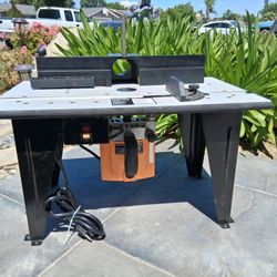 CHICAGO ELECTRIC BENCHTOP ROUTER.  WORKS! ( Minus wrenches )...ASKING $60.00