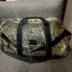 Victoria’s Secret Duffel Bag (vintage) Great Conditions