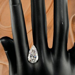 Lab Grown Pear Shape Certified Diamond