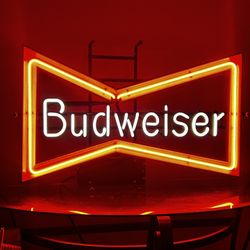 True Vintage Budweiser neon bar sign