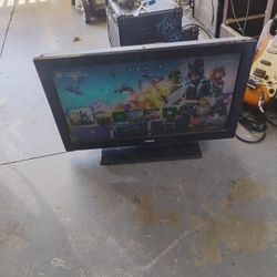 30 Inch Flat Screen Tv Works Perfectly Fine 