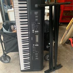 Yamaha Piano 