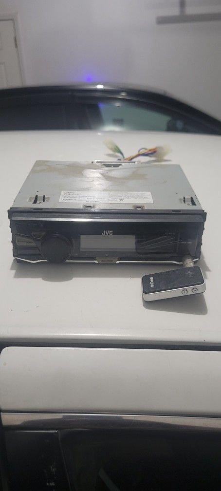JVC KD-R370 Car Stereo 