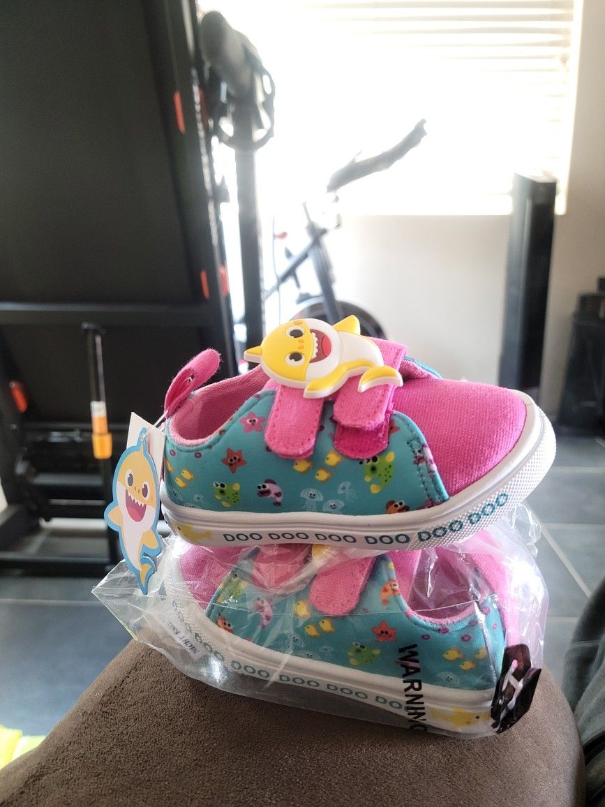 Baby Shark Sneakers