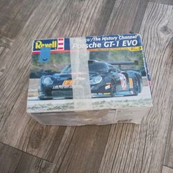 Car Model: Porsche Gt-1 Evo