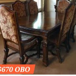 Dining table 6 chairs $670