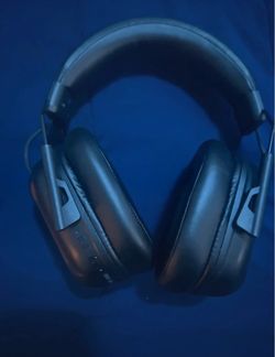 Black Over-Ear Headphones