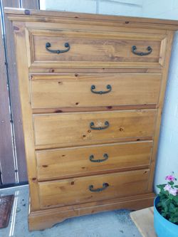 Chest drawer
