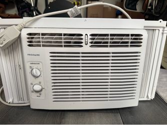 Frigidaire Window A/C 5000 BTU