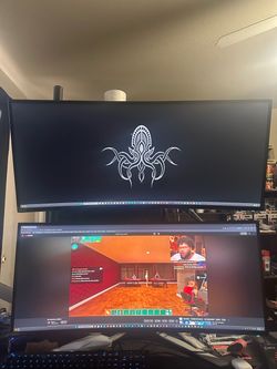 2x Alienware Monitors 120hz