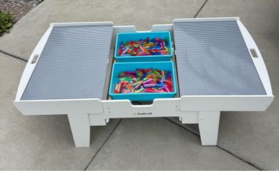KidKraft Play N Glow Building Bricks Activity Table