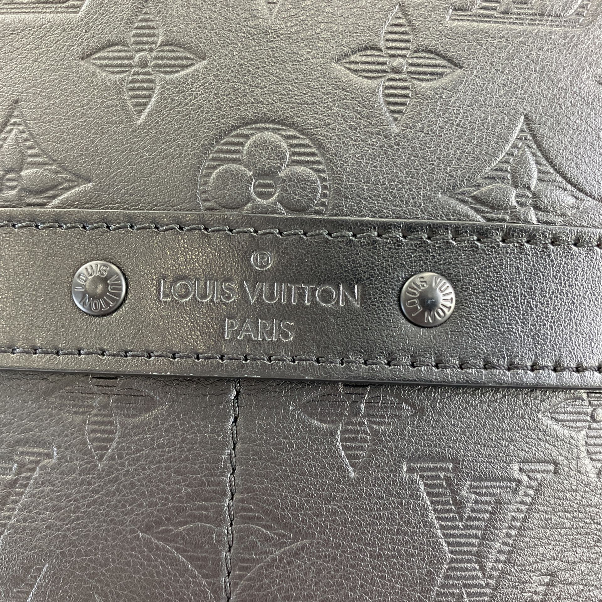 LOUIS VUITTON Sprinter Messenger Monogram Shadow for Sale in Peck Slip, NY  - OfferUp