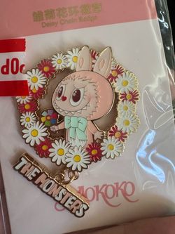 MOKOKO Sweetheart Series Daisy Chain Badge