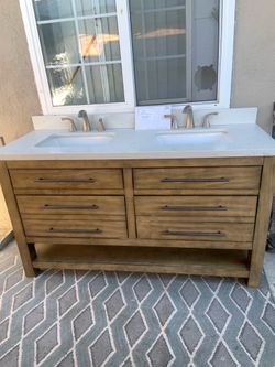 Marble double sink bathroom vanity