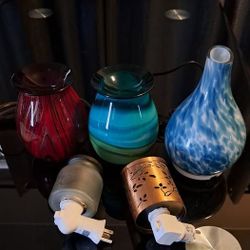 5pc Lot Glass Wax Warmers & Oil Diffuser