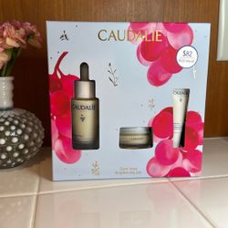 NEW Caudalíe Vinoperfect Dark Spot Brightening Set