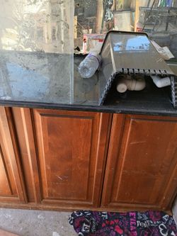 175 gl aquarium with stand 2 filters