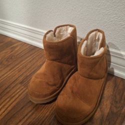 Kids Size 3 Boots