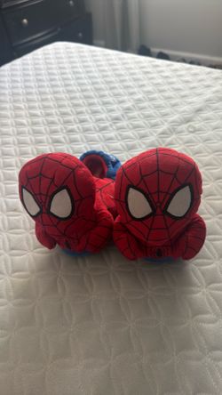 Spider-Man kids slippers