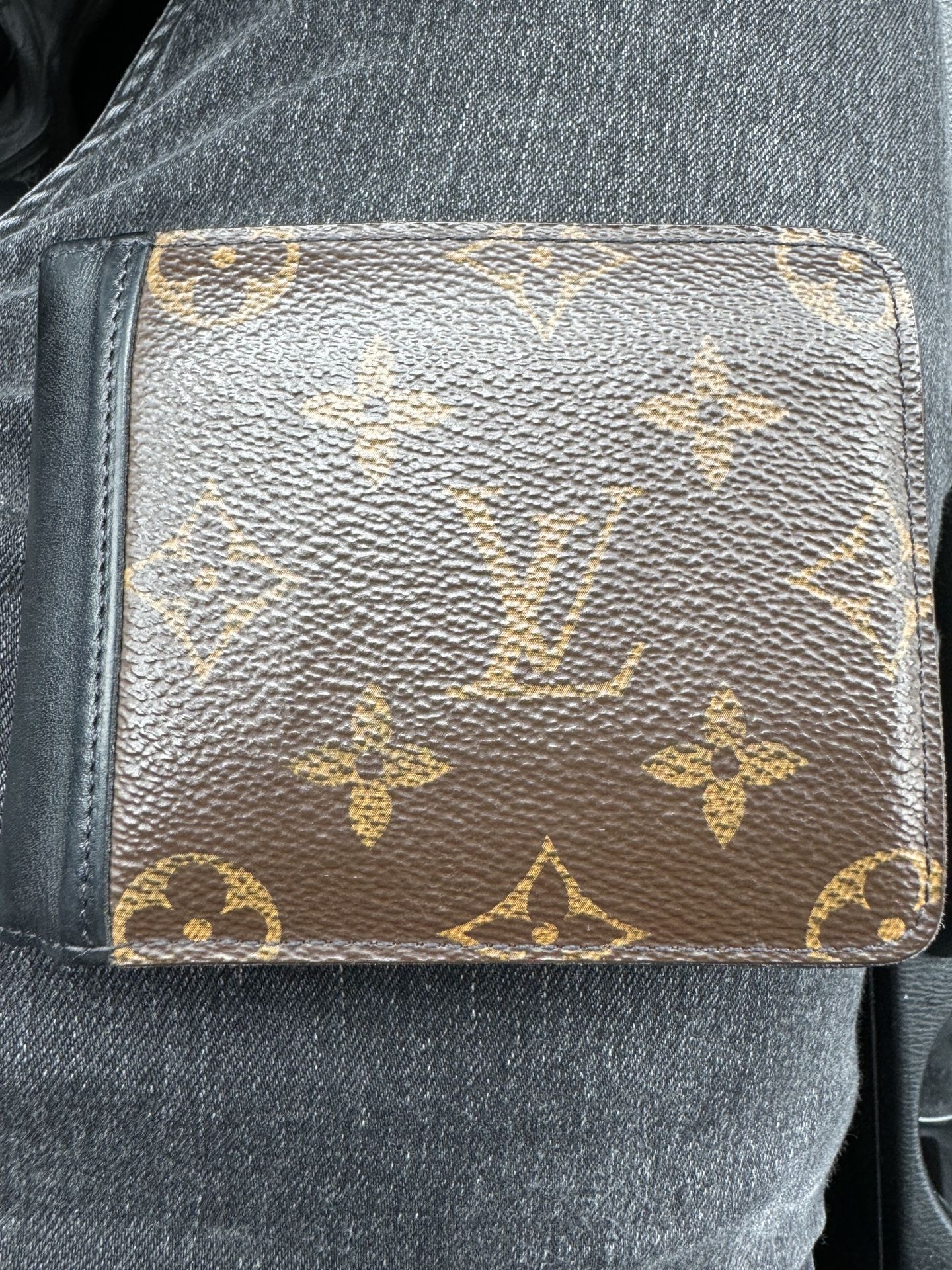 Louis Vuitton Wallet