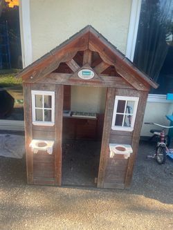 Free toddler house